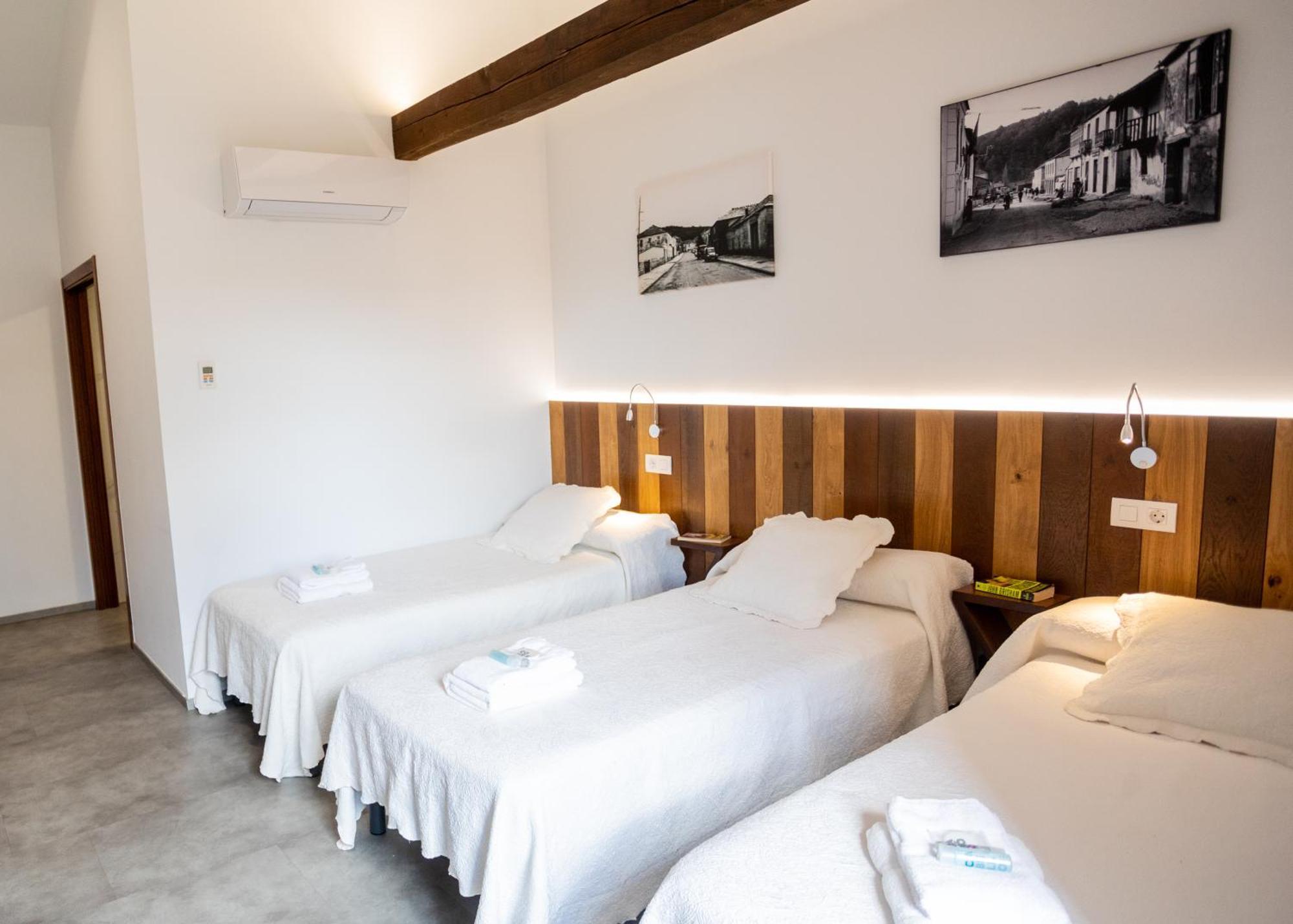 Complexo Xacobeo Hotel Триакастела Екстериор снимка