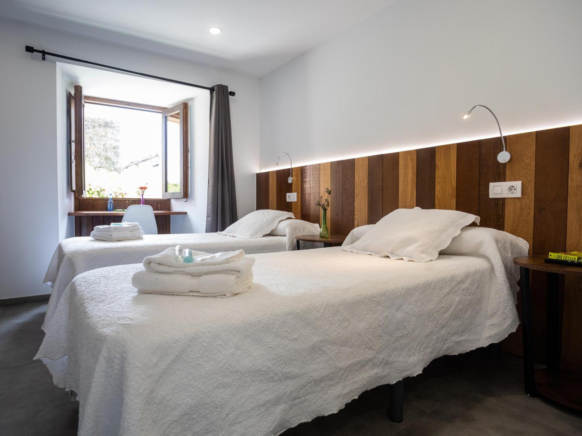 Complexo Xacobeo Hotel Триакастела Екстериор снимка
